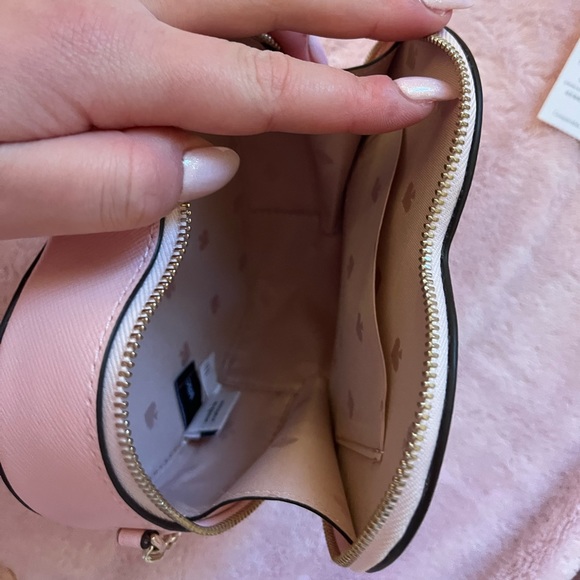 Light pink small heart Kate Spade purse - Picture 4 of 4